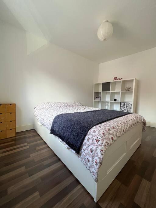 Modern Apartment In Dundee City Centre Eksteriør billede